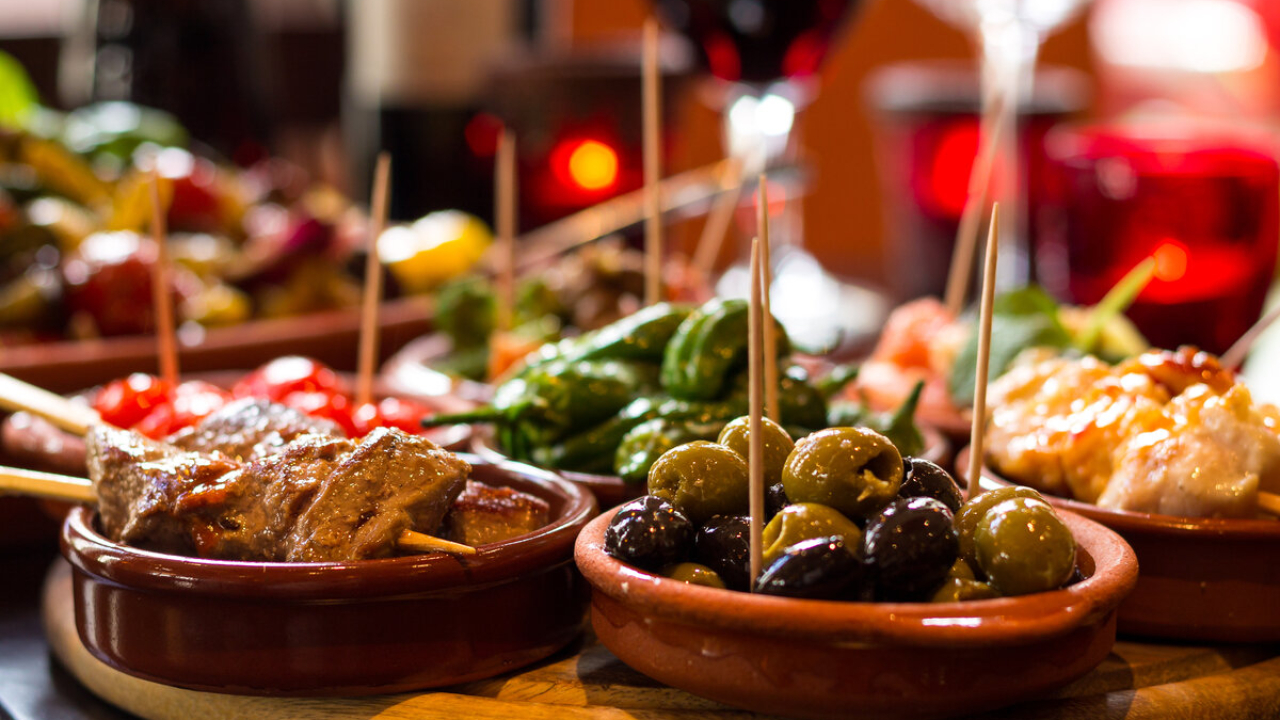 How to Pair Spanish Tapas and Wine